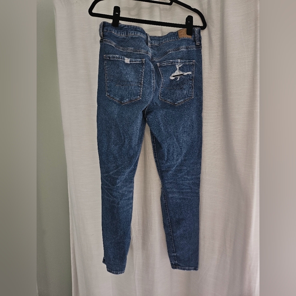 AE Next Level High-Waisted Ripped Jegging - 14 Regular - Picture 4 of 4
